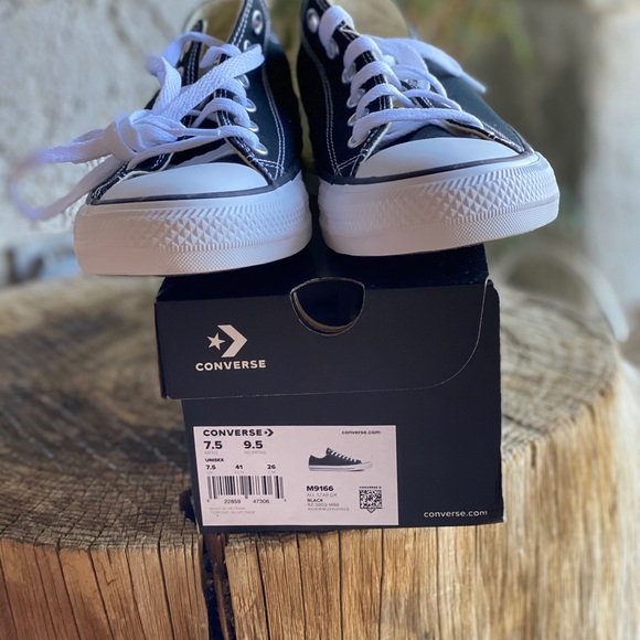 Chuck Taylor All Star UNISEX LOW TOP SHOE - Picture 4 of 4